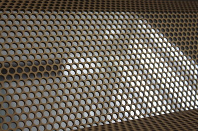 昆士兰大学材料工程专业 聚焦金属材料方向的课程深度与难度解析